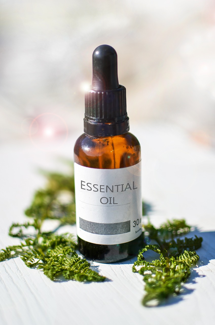 essential-oils-2385087_1280